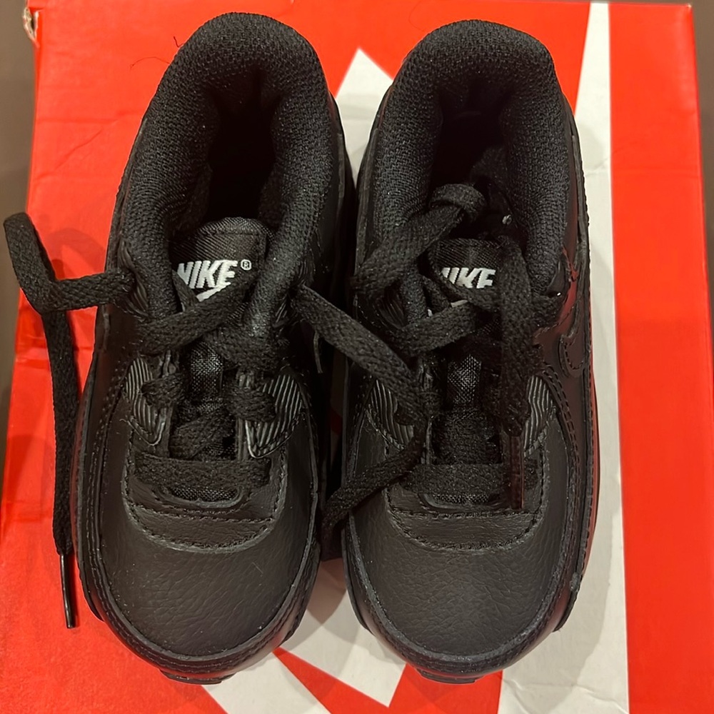 Never word toddler Air Max